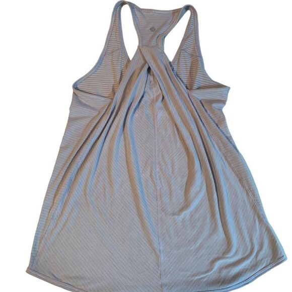 Lululemon Light Purple Tank Top Size 2 - Picture 2 of 6
